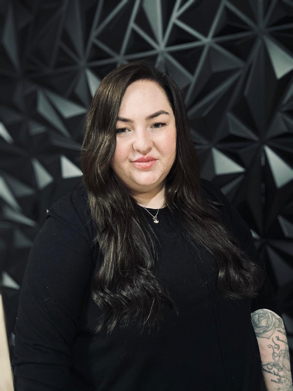 Sharine — Master Colorist Hairloft Loxstedt